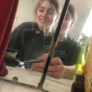 Meet your Posher, Abby